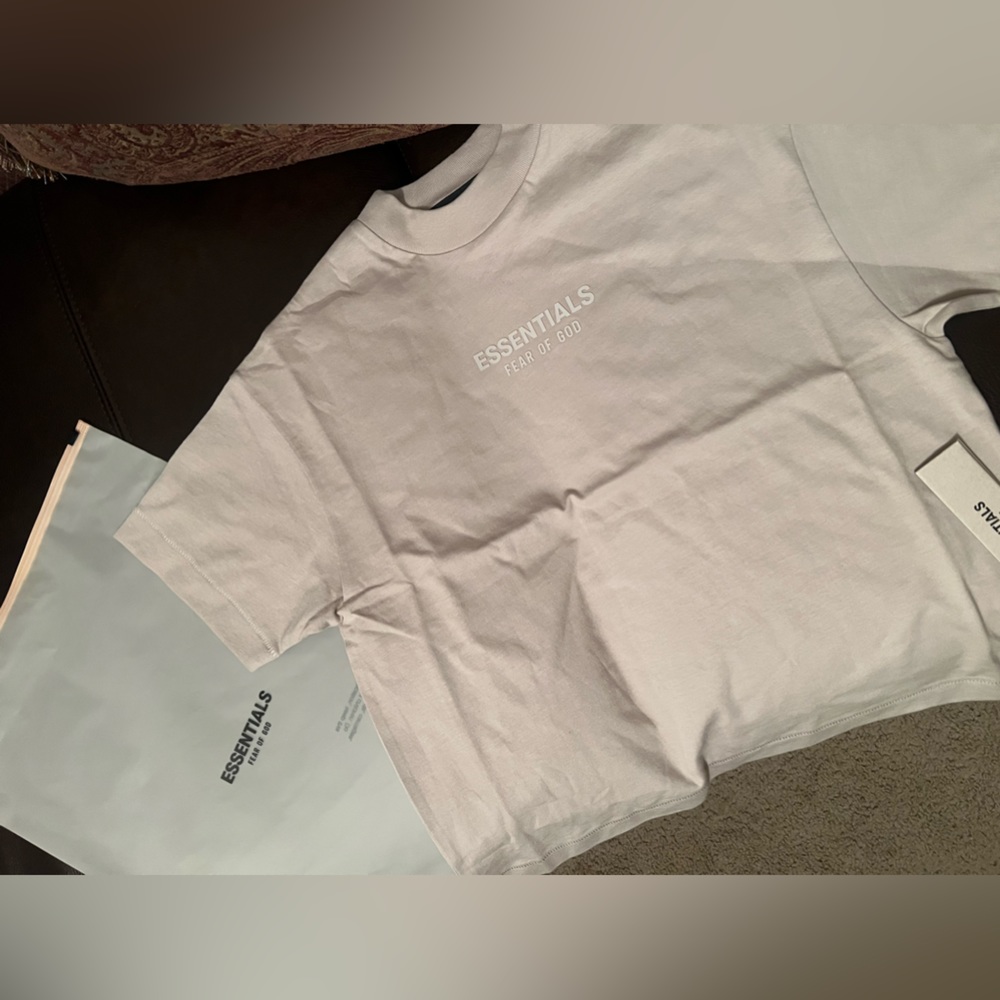 Boys 6/7 Essentials Shirt Sliver Cloud